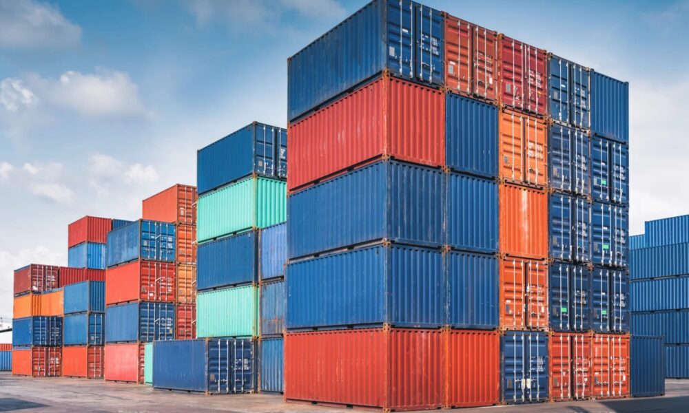 a-complete-guide-to-buying-a-shipping-container-with-delivery